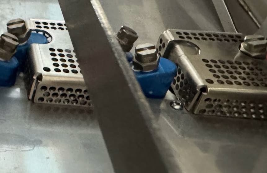 Wash cabinet strainers