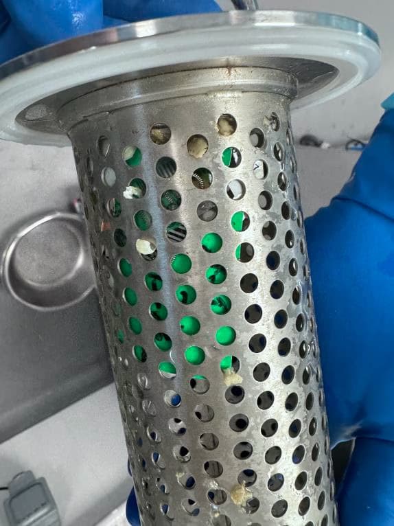 Drain filter disassembly